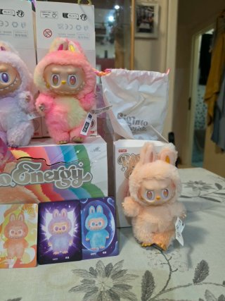 Set Labubu Big Into Energy Pop Mart