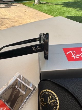 Gafas de sol Ray-Ban negras