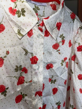 Camisa Zara Flores y Lunares Satinada