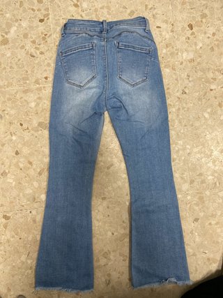 Pantalón vaquero campana