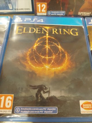 Juegos PS4. Diferentes precios.