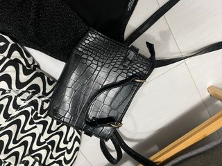 Pack Ropa y Bolso Negro