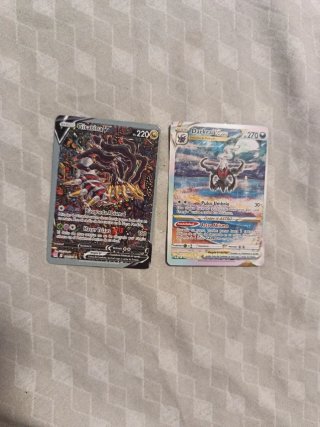 Giratina V y Darkrai VSTAR Pokémon TCG REGATEABLE