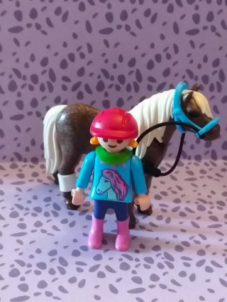 Playmobil Figura y Caballo