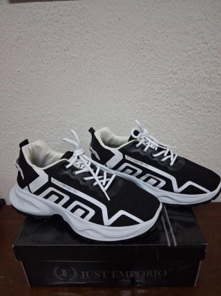 Zapatillas JUST EMPORIO, Talla 45,  Nuevas