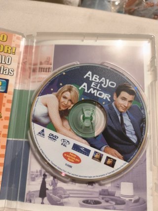 "Abajo el Amor" DVD (Renée Zellweger)