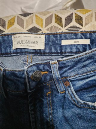 Pantalones vaqueros cortos.