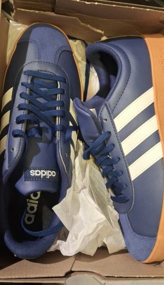 Adidas Court Base Azul y Blanco