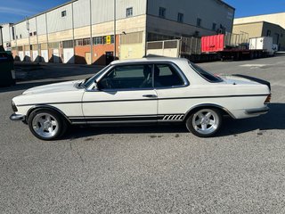 Mercedes-Benz 230 ce coupe