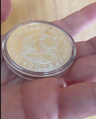 Moneda Alicia en el País de las Maravillas