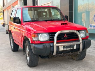 Mitsubishi Montero 1997