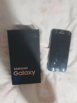 2 Samsung Galaxy S7 32GB Negro piezas o reparar