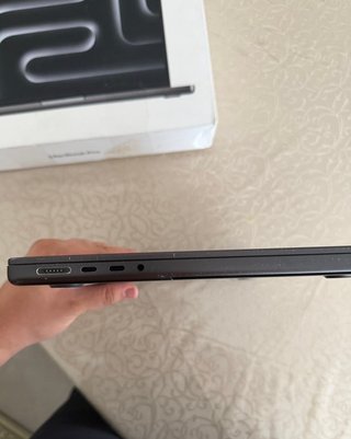 MacBook Pro M3 Pro 14 1TB SSD 18GB RAM