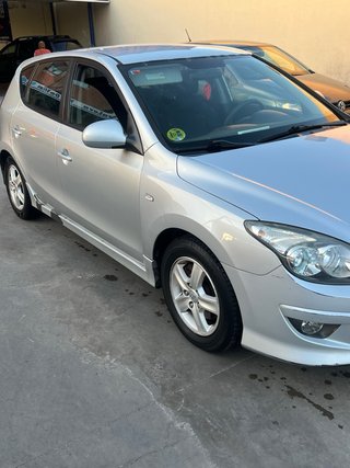 Hyundai i30 2011