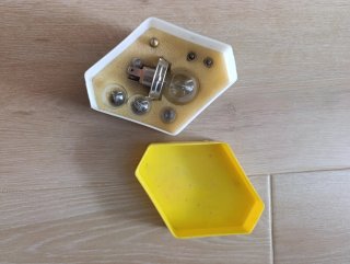 Caja Repuesto Luces Renault Mazda