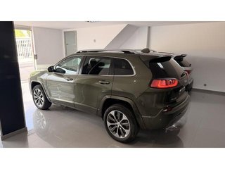 Jeep Cherokee 2.2 CRD Overland 4WD 9AT 143 kW (195 CV)