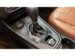 Jeep Cherokee 2.2 CRD Overland 4WD 9AT 143 kW (195 CV)