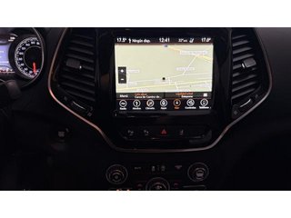 Jeep Cherokee 2.2 CRD Overland 4WD 9AT 143 kW (195 CV)