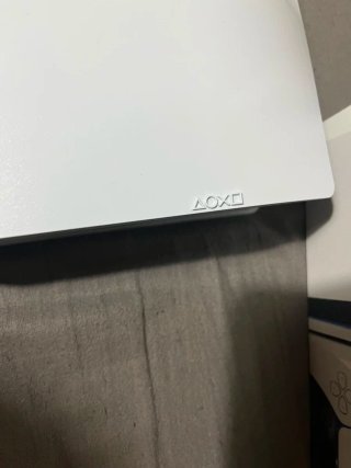 PS5 Slim con 2 mandos (1 semana uso)