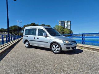 Opel Combo 2006