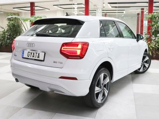 Audi Q2 design 30 TDI 85 kW (116 CV) S tronic