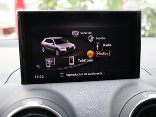 Audi Q2 design 30 TDI 85 kW (116 CV) S tronic