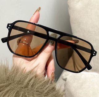 Gafas de sol aviador negras y amarillas