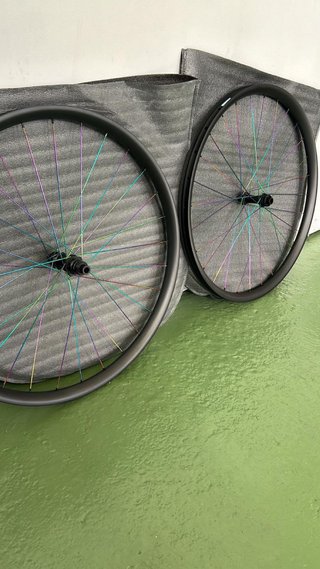 Ruedas MTB Carbono 1260 gramos