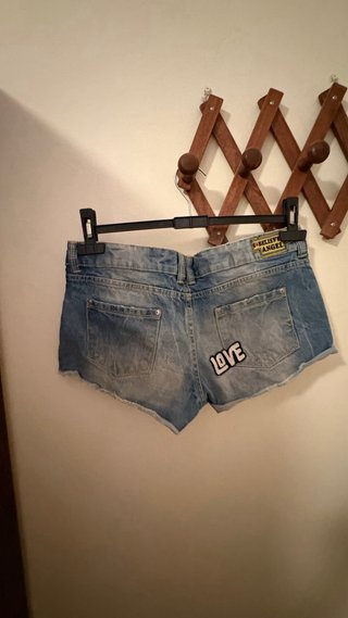 Pantaloni a vita bassa