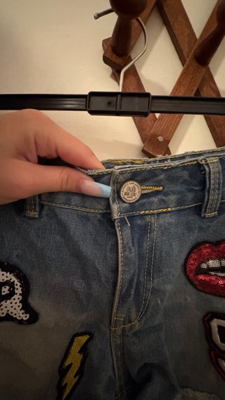 Pantaloni a vita bassa