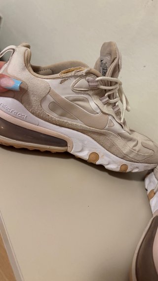 Scarpe Nike Air 270 React Beige/Bianco