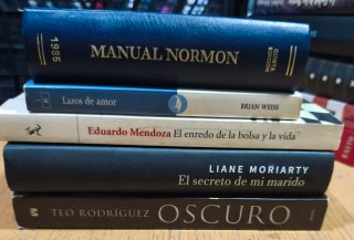 Libros 5€ und ( se hacen lotes )