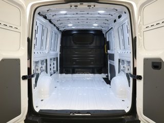 Volkswagen Crafter 30 Furgón Batalla Media L3H2 2.0 TDI 103 kW (140 CV)