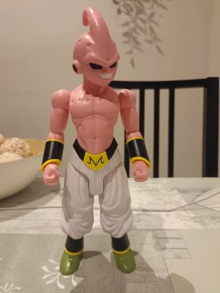 Figura Majin Buu Serie Dragon Ball