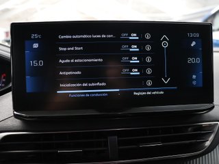Peugeot 3008 PureTech 130 SANDS Allure Pack 96 kW (130 CV)