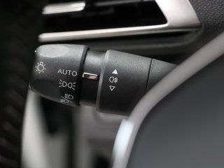 Peugeot 3008 PureTech 130 SANDS Allure Pack 96 kW (130 CV)