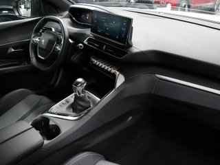Peugeot 3008 PureTech 130 SANDS Allure Pack 96 kW (130 CV)