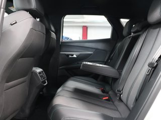 Peugeot 3008 PureTech 130 SANDS Allure Pack 96 kW (130 CV)
