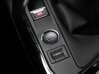 Peugeot 3008 PureTech 130 SANDS Allure Pack 96 kW (130 CV)