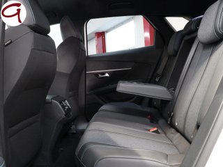 Peugeot 3008 PureTech 130 SANDS Allure Pack 96 kW (130 CV)