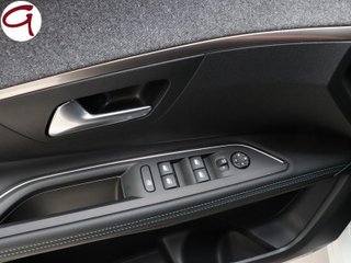 Peugeot 3008 PureTech 130 SANDS Allure Pack 96 kW (130 CV)
