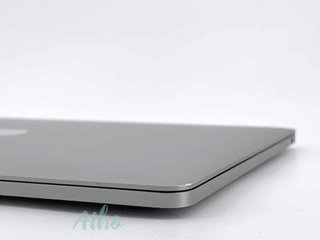 MacBook Pro 13" (2020) Intel Core i7 2.3GHz 4 núcleos - SSD 512Gb - RAM 16GB - Gris Espacial