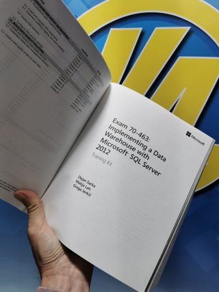 3 libros-Training Kit (Exam 70-461/ 70-462/ 70-463): Administering Microsoft