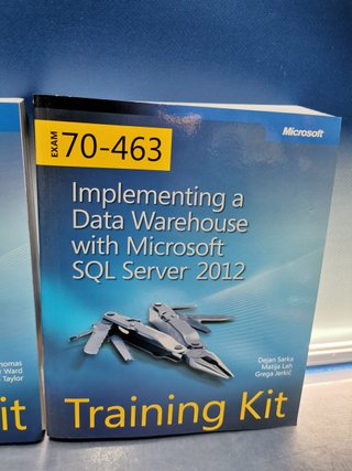 3 libros-Training Kit (Exam 70-461/ 70-462/ 70-463): Administering Microsoft