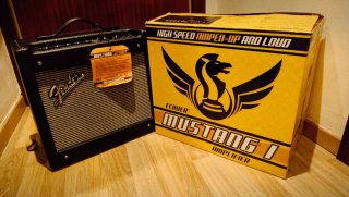 Amplificador Fender Mustang I.