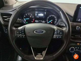 Ford Focus 1.0 Ecoboost MHEV 114kW ST-Line