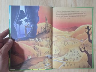 Clásico cuento Disney. "Mickey habichuelas mágicas
