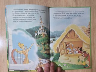 Clásico cuento Disney. "Mickey habichuelas mágicas