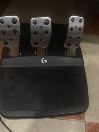 Volante Logitech g923 con Palanca y pedales