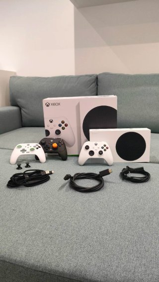 Xbox Series S, Mando original + Mando Fusion Pro 2